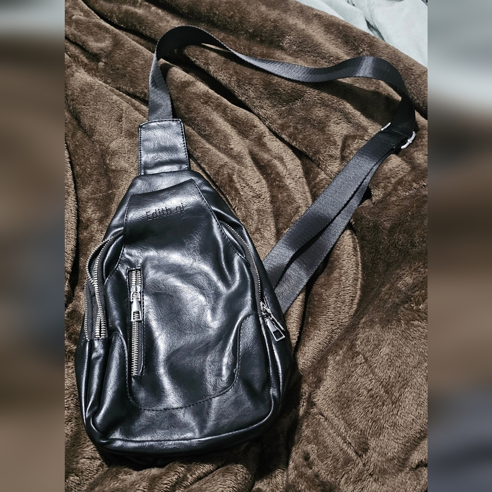Sleek Black Leather Crossbody Bag